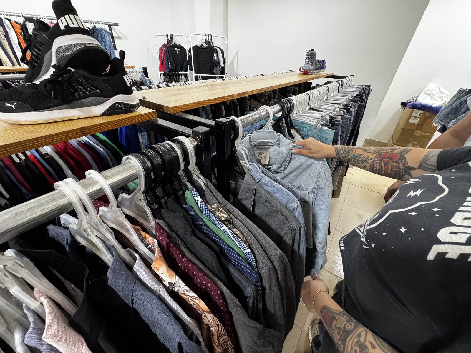 Jeans y prendas premium de marca en Ruta Norte